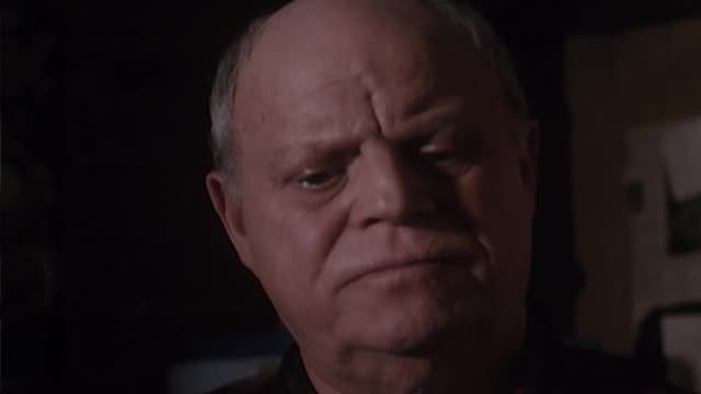 S02:E10 - The Ventriloquist's Dummy