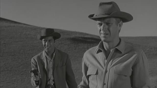 S03:E77 - S03:E09 - Criss Cross