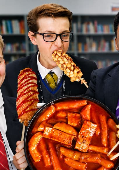 S01:E01 - British 8th Graders Try Korean Corn Dogs for the First Time!! poster