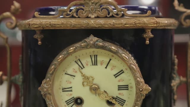 S04:E19 - Pawn the Test of Time