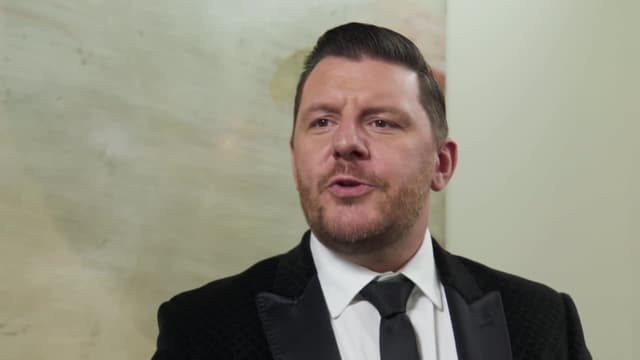 S04:E10 - S04: E10 - Episode 10