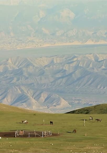 S01:E10 - Kyrgystan, the Freedom of the Steppes poster