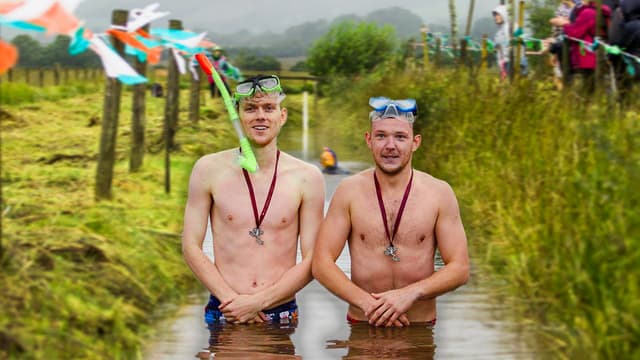 S01:E08 - Bog Snorkeling