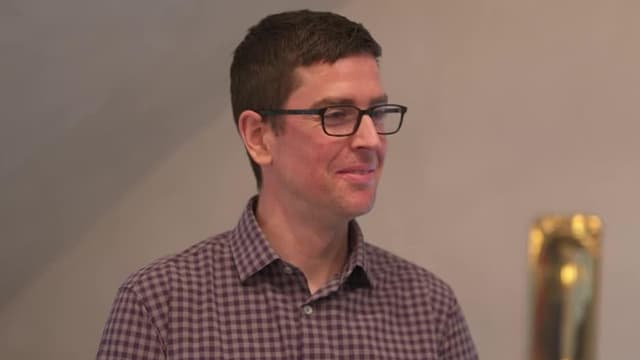 S43:E16 - Concord Country Cape: Cinderella Story