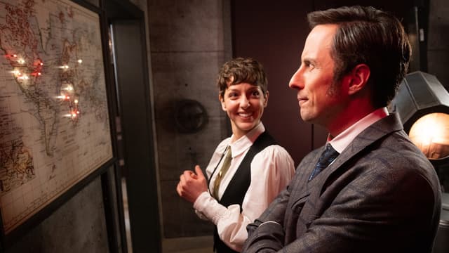 S15:E20 - Pendrick's Planetary Parlour