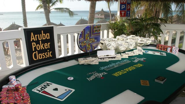 S03:E10 - Aruba Poker Classic 2005