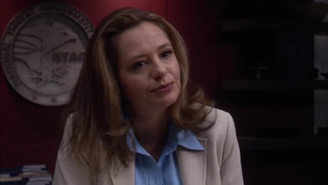 S03:E26 - The Home Front