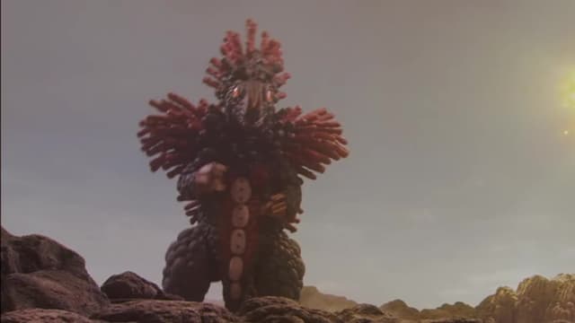 S01:E11 - Ultraman