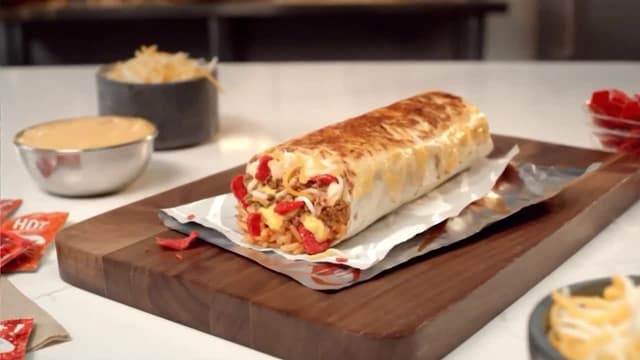 S03:E01 - Weird History Food: The Series: S3 E1 - Taco Bell Double Feature