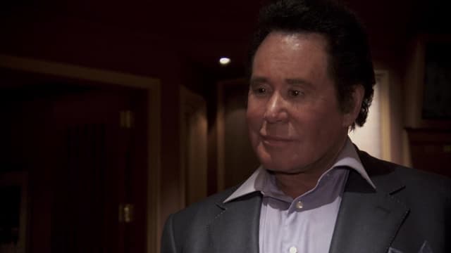 S02:E05 - Wayne Newton