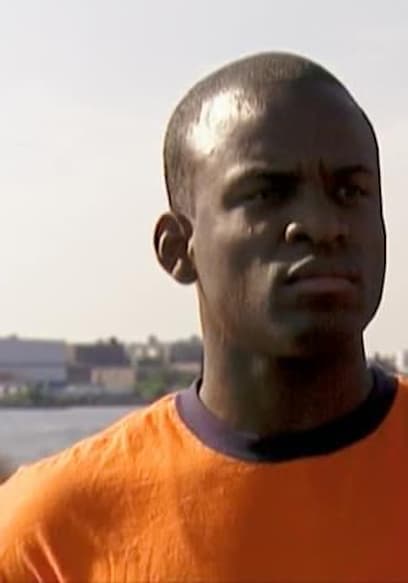S05:E11 - Tram Cargo Net Climb / Rat Stew / Suspended Heli Wall poster