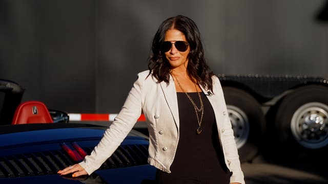 S01:E05 - The Art of Hard Work and Capturing the Moments With Johnny Nunez