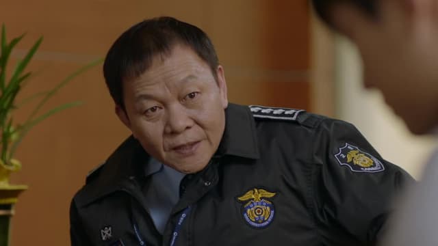 S01:E06 - Episode 6