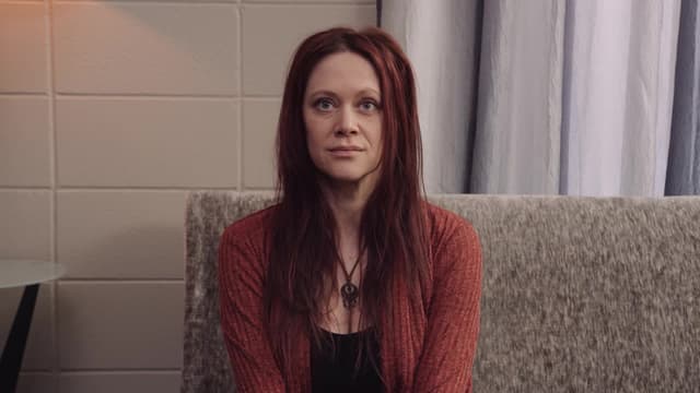 S01:E01 - Rian