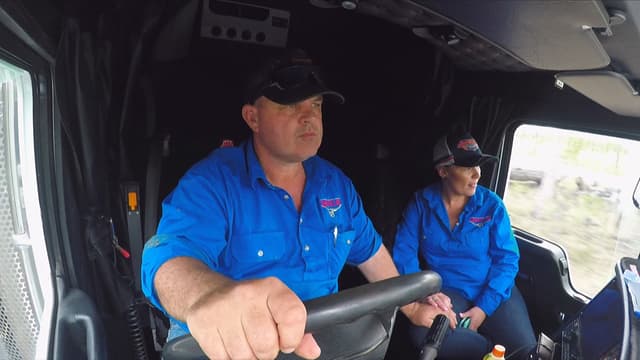 S07:E13 - Cattle Drive Crisis