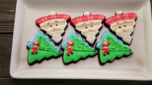 S03:E08 - Bright Lights, Big Cookies