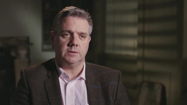 S01:E04 - Who Put Bella in the Wych Elm?