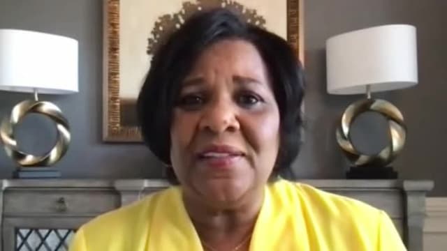 S03:E256 - Alice Marie Johnson Talks Life After Prison, Whoopi Goldberg and Jenifer Lewis in Sister Act 3? & MORE