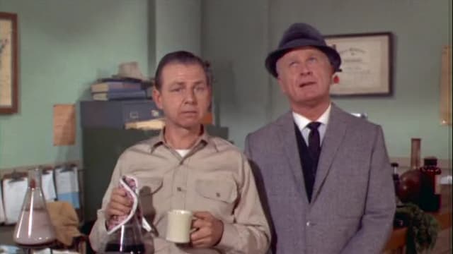 S01:E27 - Send a Boy to College