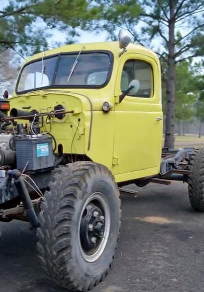 S01:E10 - '48 Power Wagon Supreme poster