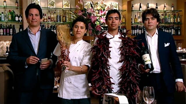 S01:E09 - Semi Final 1