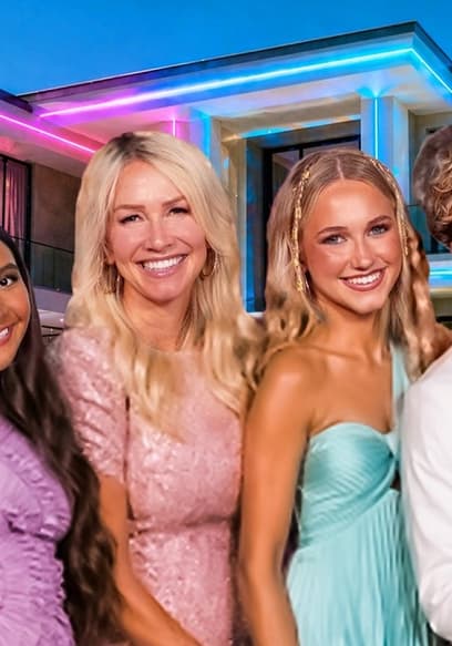 S01:E05 - Glow House Prom poster