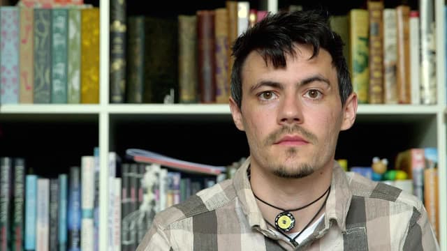 T04:C03 - S04:E03 - Renacimiento gótico en Highgate