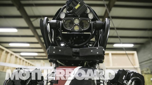 S01:E04 - The Dawn of Killer Robots
