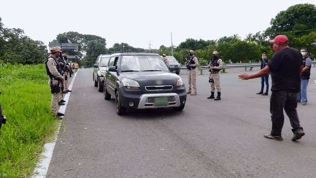 S01:E05 - Narcos: Border Undercover