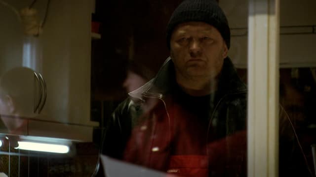 S01:E02 - Episode 2