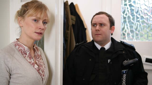 S02:E02 - Skies of Glass