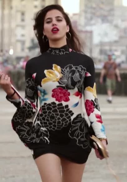 S01:E01 - El Malecon De La Habana poster