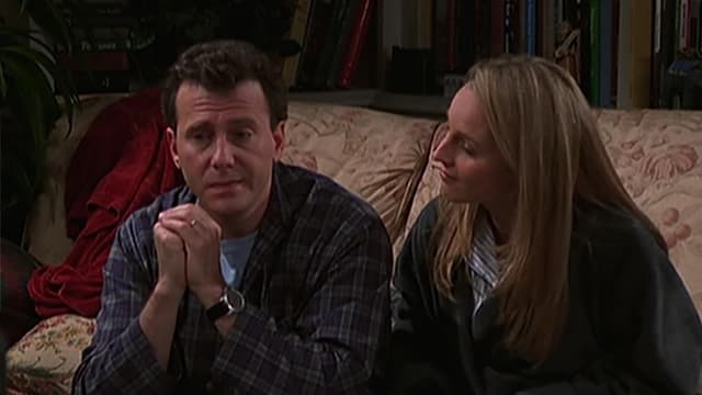 S07:E17 - Separate Beds