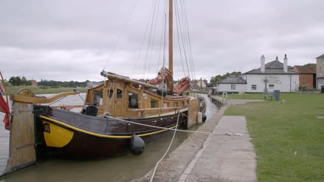 S01:E10 - Findon, Rowhedge, Redbourn, and Coxheath