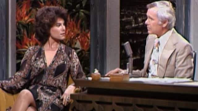 S15:E02 - Hollywood Icons of the '80s: Adrienne Barbeau (12/12/74)