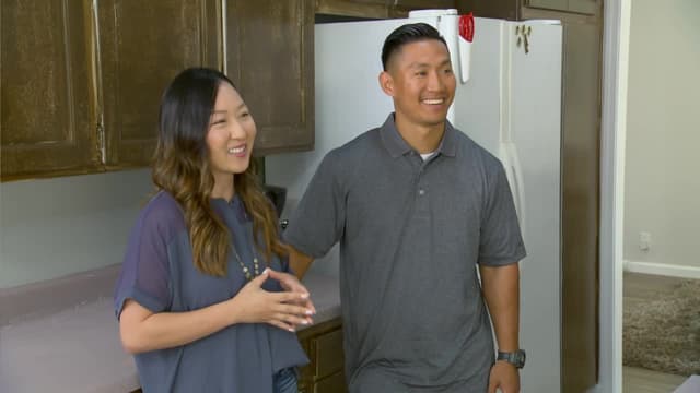 S01:E03 - A Colorful Kitchen Makeover