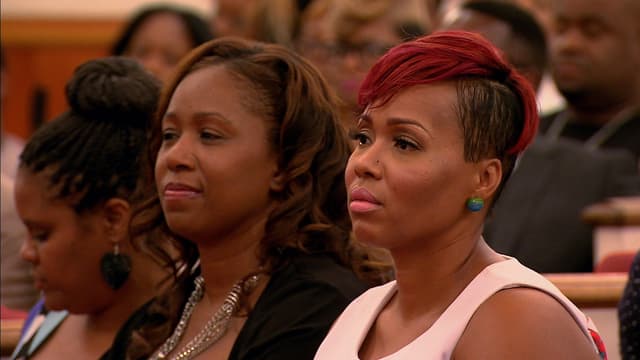 S03:E10 - Tragedy Strikes