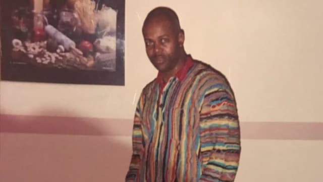 S01:E03 - Luc Stephen