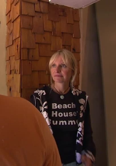 S01:E12 - Beach Bummer poster