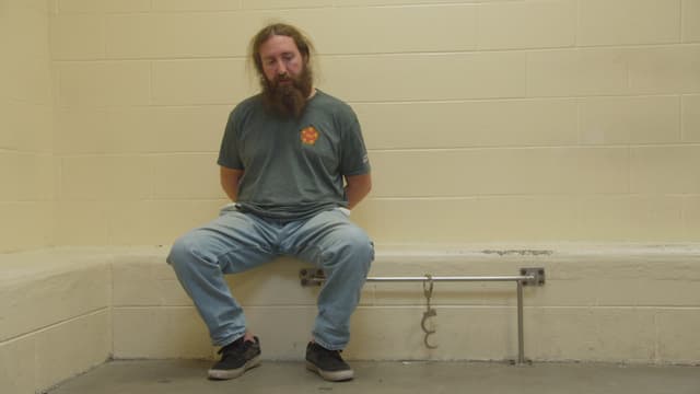 S02:E10 - D-U-I I I Don't Belong Here