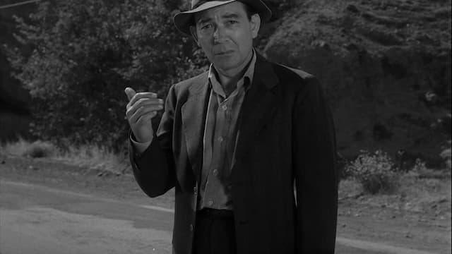 S01:E16 - The Hitch-Hiker