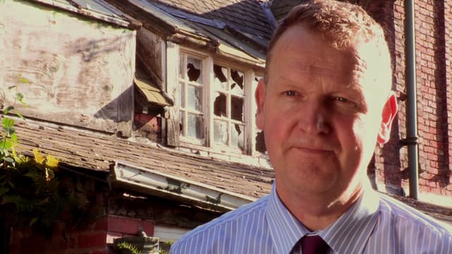 S19:E04 - Mansion House