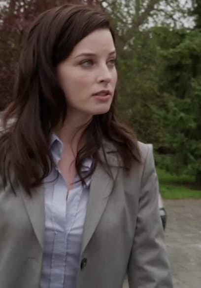 S01:E09 - Family Time poster