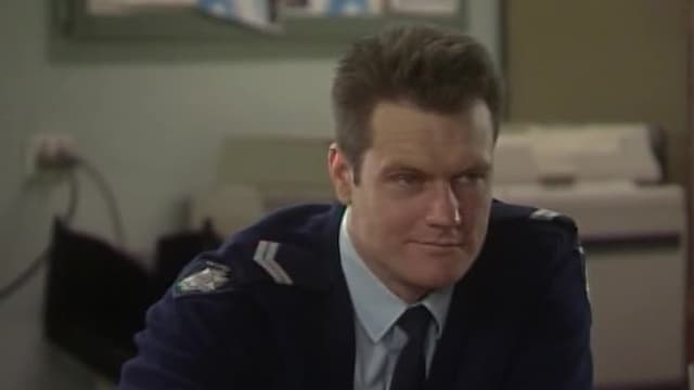 S03:E23 - A Touch of the Mongrel