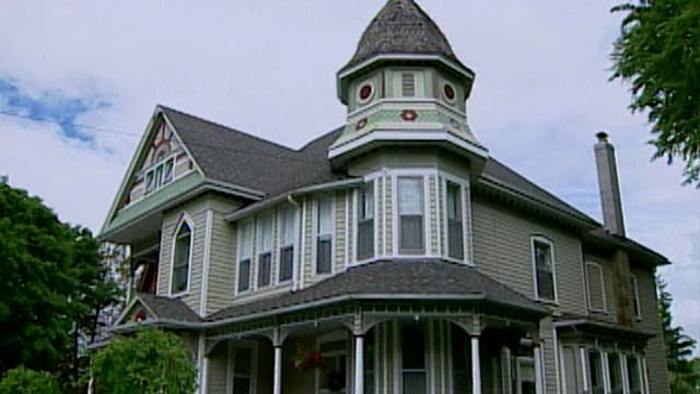 S04:E02 - The Gothic Revival