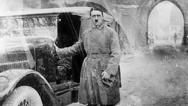 S01:E07 - Hitler's Rise to Power / Hitler Youth