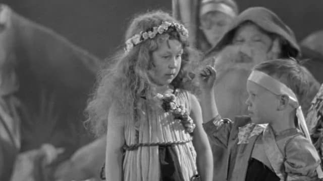S01:E01 - Shivering Shakespeare