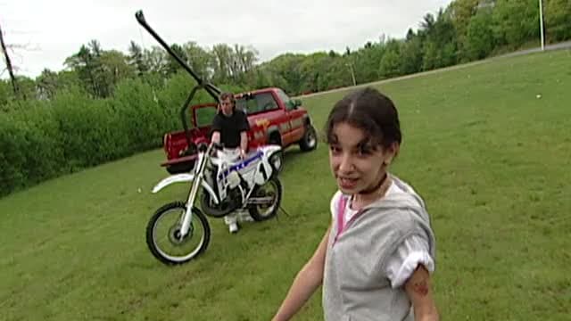 S03:E08 - Super Bikes