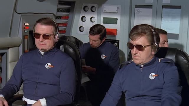 S01:E01 - Identified