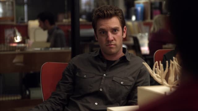 S01:E04 - White on White on White